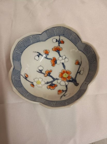 Vintage Chinese Hand Painted Bowl, Flower Shape, 9cm across