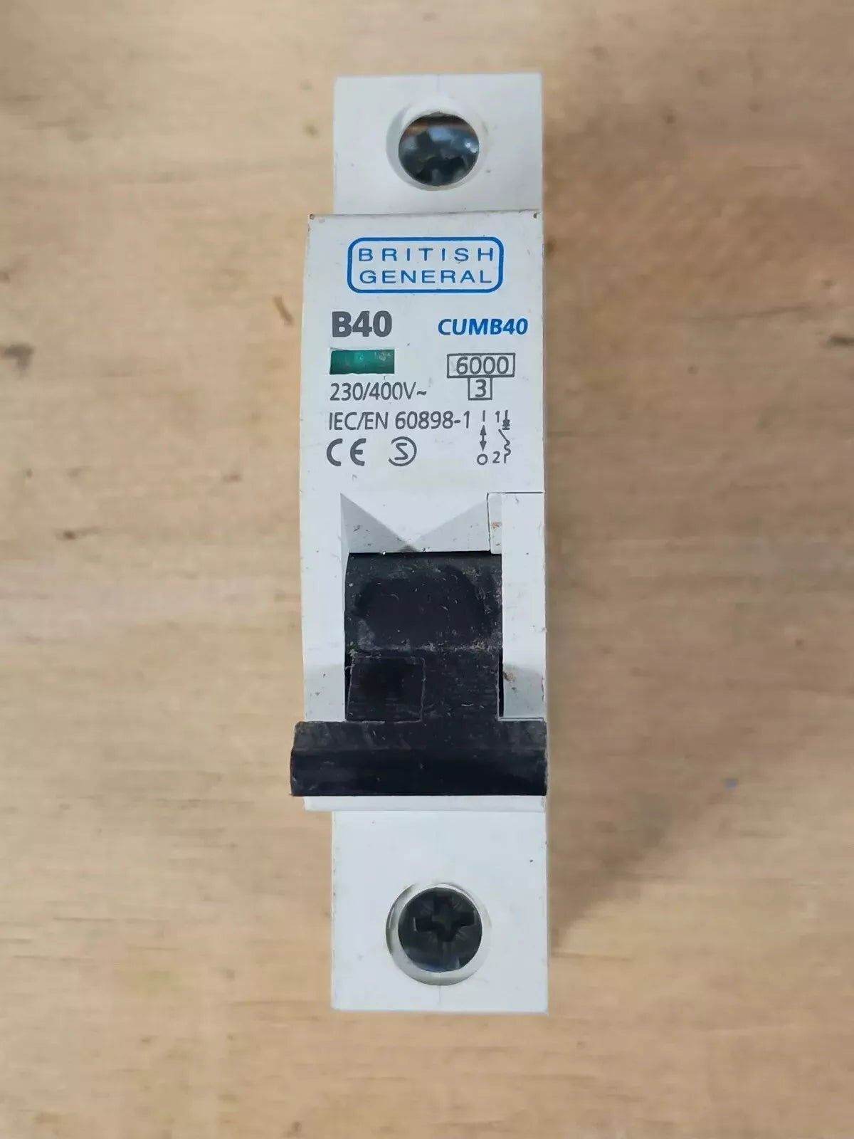 British General 40amp Circuit Breaker CUMB40