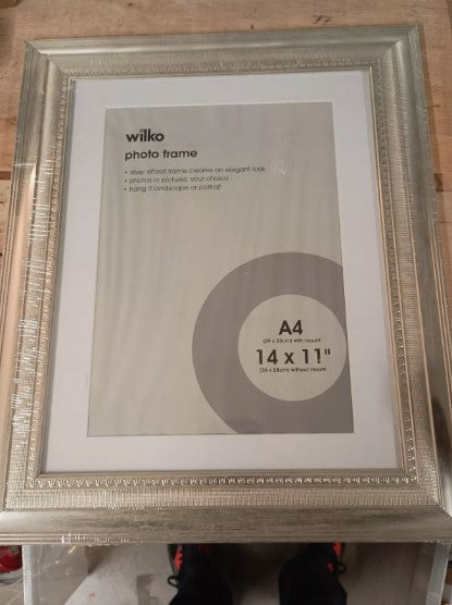 A4 Silver Effect Photo Frame 29x20cm Or 36x28cm