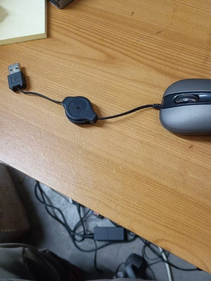 ONN RETRACTABLE MOUSE