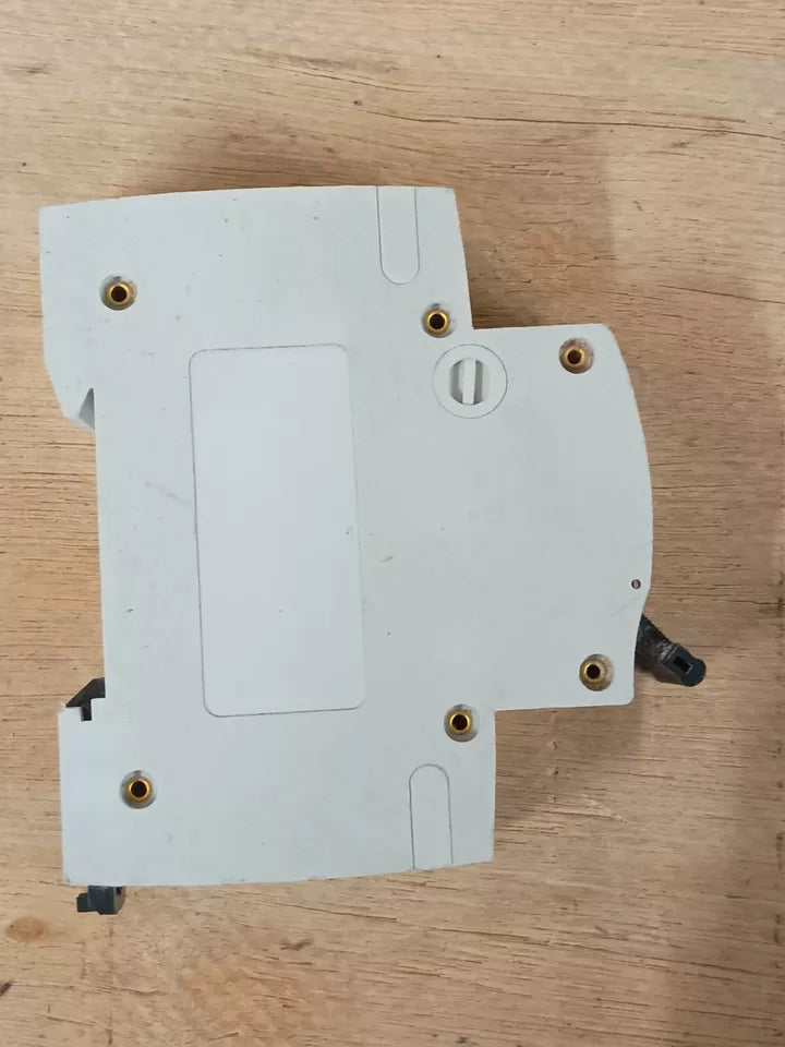 British General 6A Circuit Breaker CUMB6