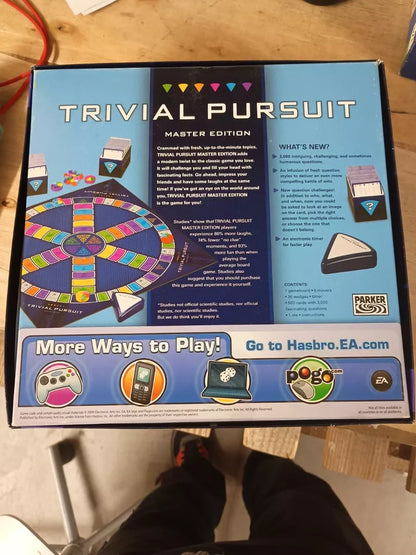 Trivial Pursuit Master Edition Game