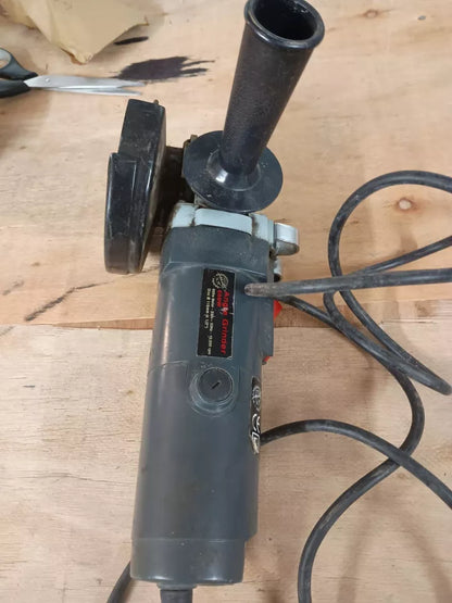 Angle grinder 600W